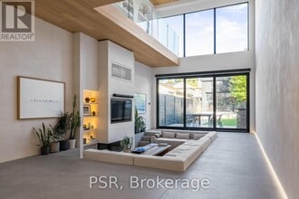Building Photo - 53 Palmerston Ave