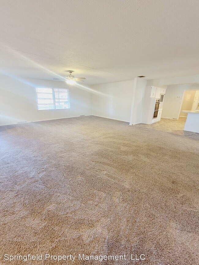 Foto del edificio - 3 br, 2 bath House - 3942 South Parkcrest