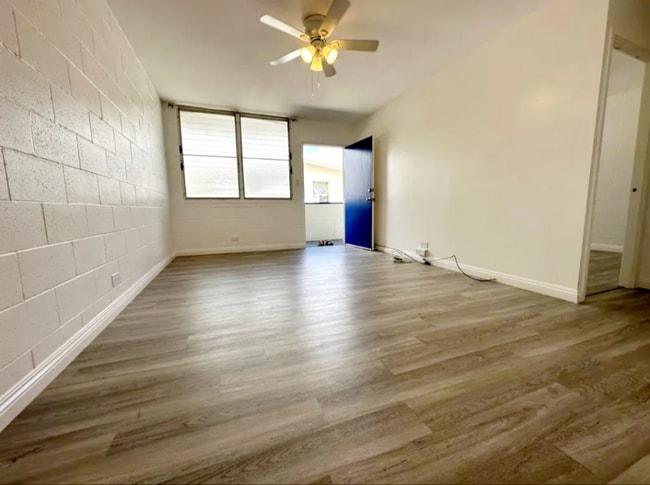 Building Photo - 711 Makaleka Ave