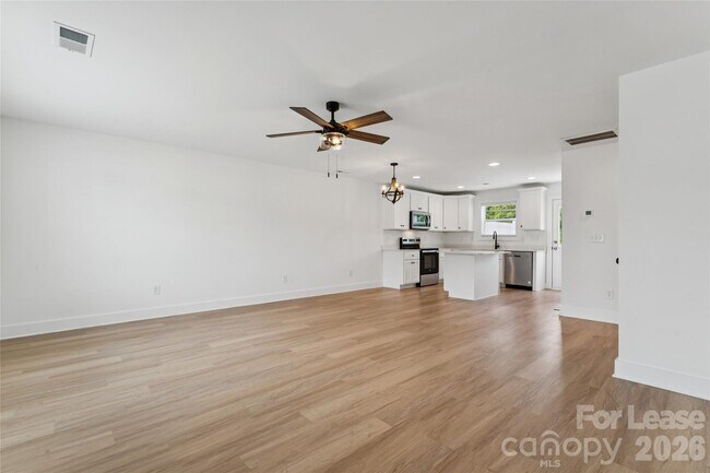 Foto del edificio - 816 Fairview St