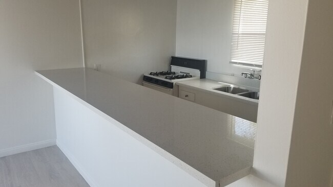 Foto del edificio - 1020 3rd St