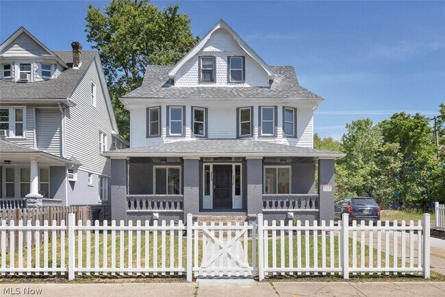 Foto del edificio - 9807 Parkgate Ave