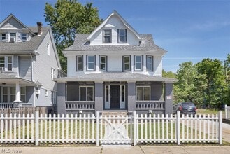 Building Photo - 9807 Parkgate Ave