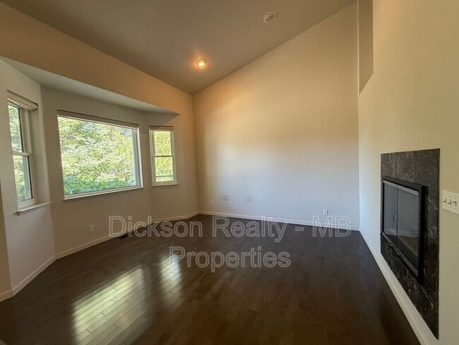 Building Photo - 4550 Lynnfield Ct