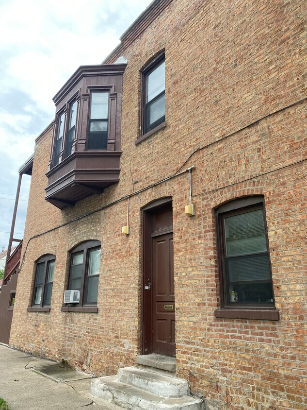 Primary Photo - 3069 N Central Park Ave