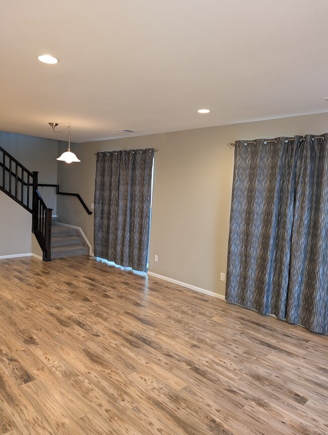 Building Photo - 6959 Joyce Ln