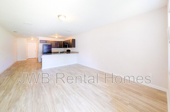 Building Photo - 8511 McGirts Village Ln