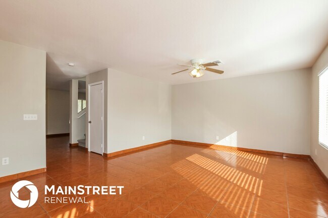 Building Photo - 16087 W Woodlands Ave