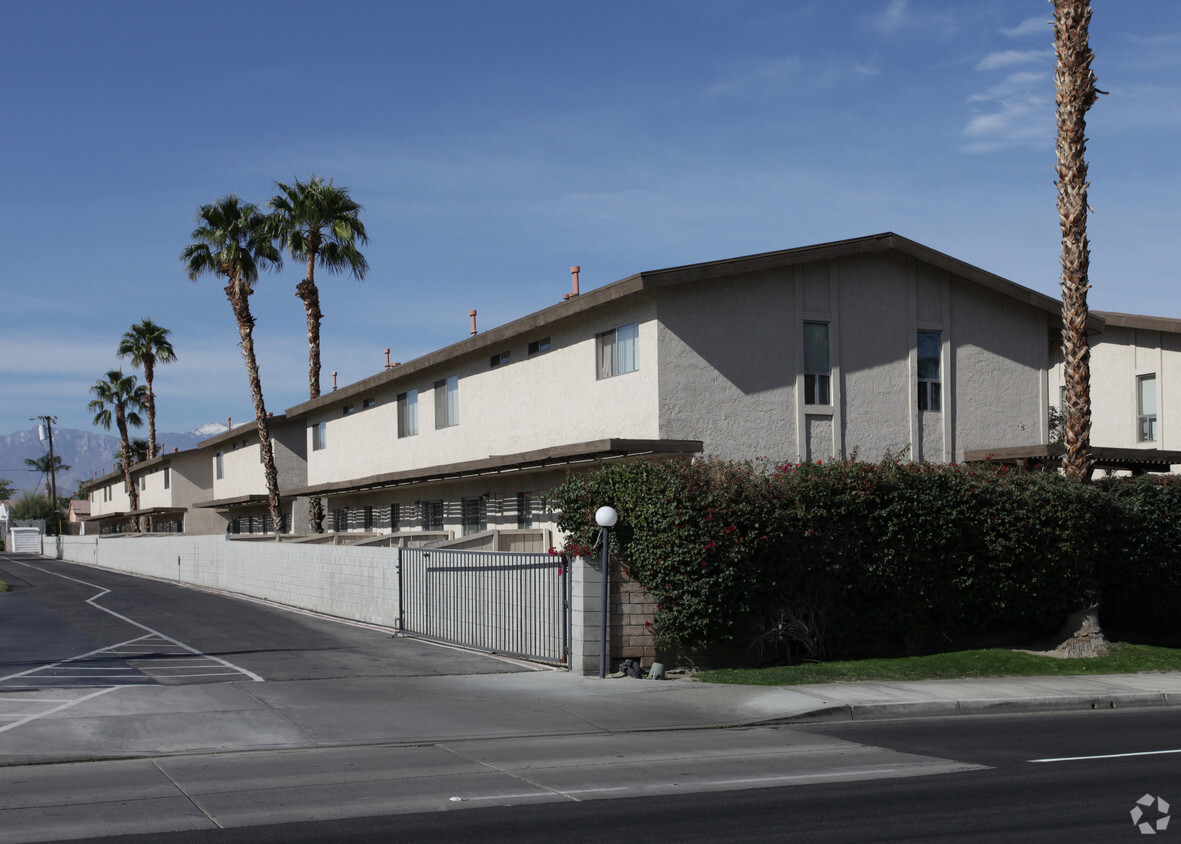 Primary Photo - Palm Desert Palms Apartments