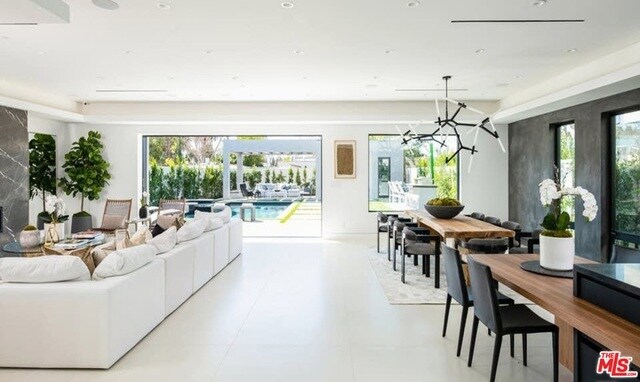 Foto del edificio - 537 N Alta Vista Blvd