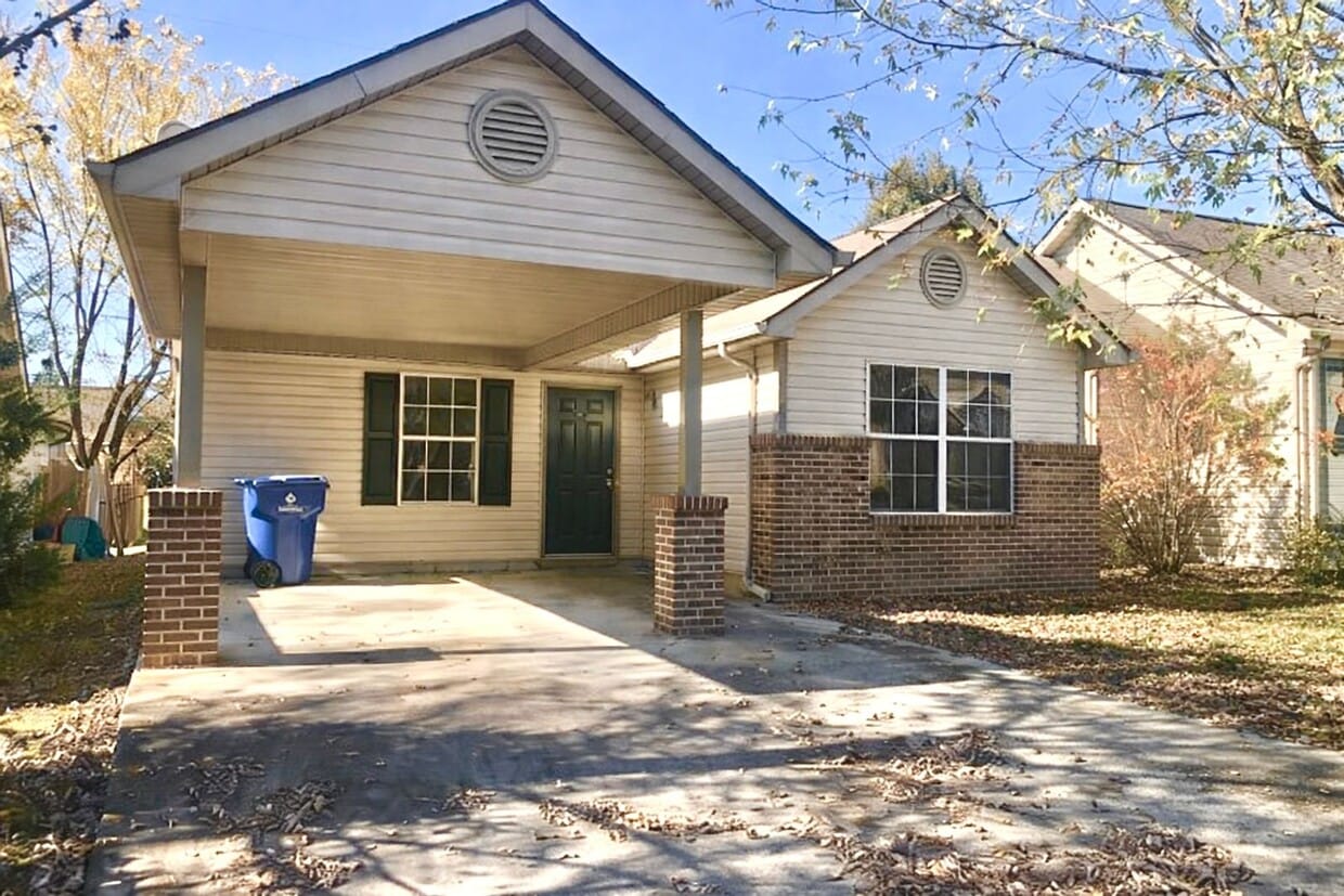 Photo - 2705 Beartooth Way, Knoxville TN 37924