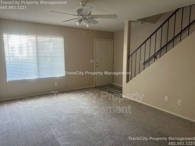 Foto del edificio - 5808 E Brown Rd