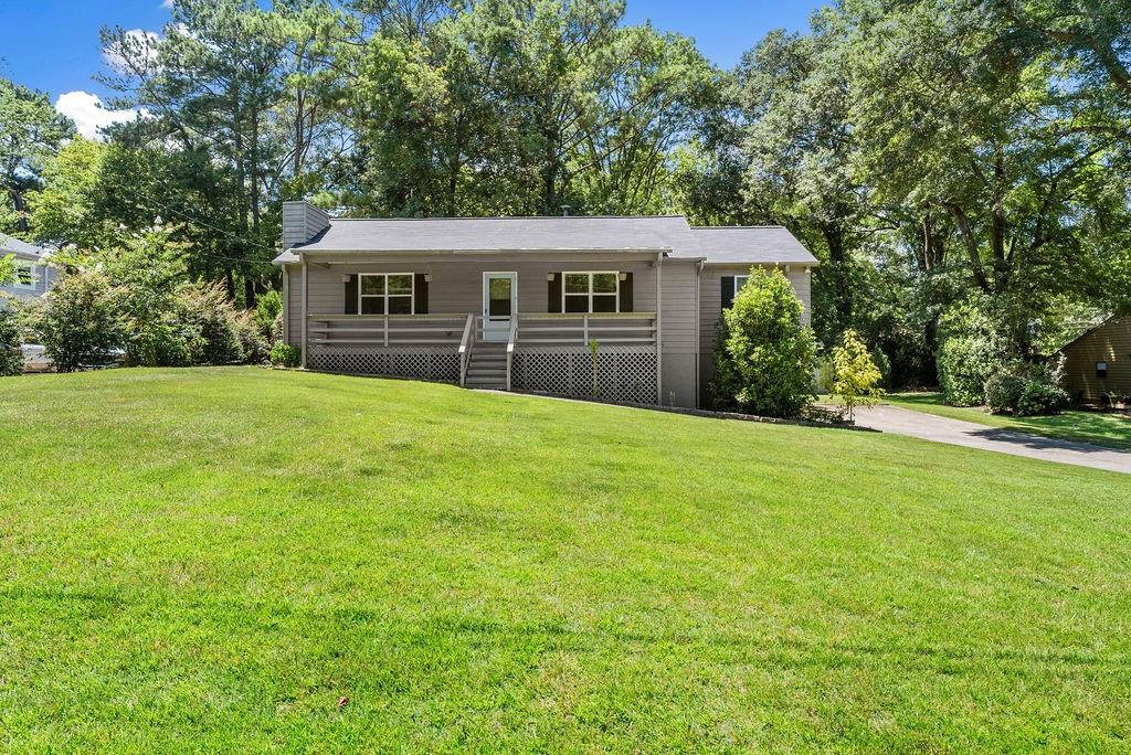 Foto principal - 4035 Thames Dr