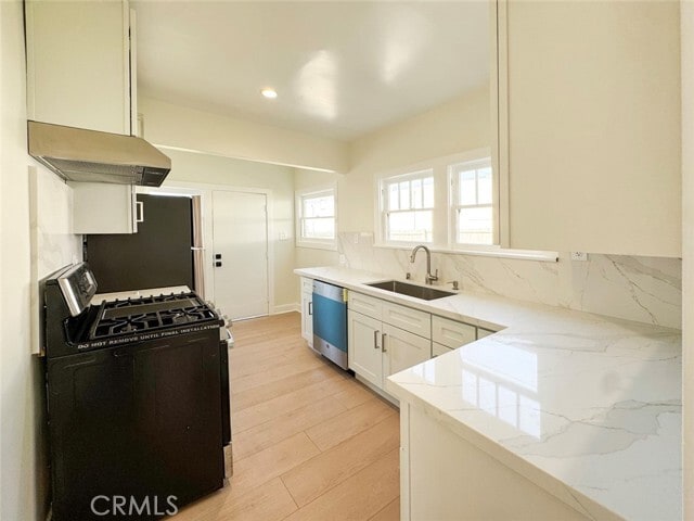 Building Photo - 119 S Alta Vista Ave