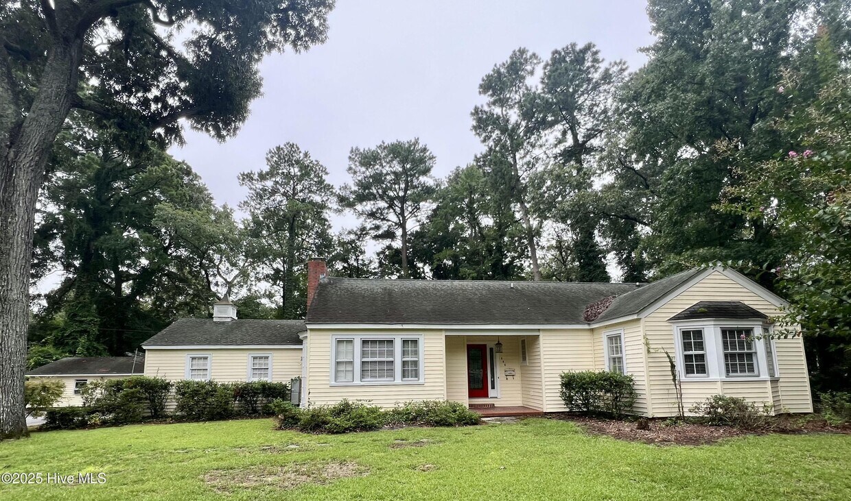 Foto principal - 505 River Rd