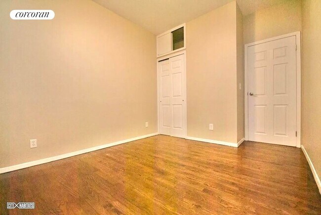 Foto del edificio - 1235 1st Ave