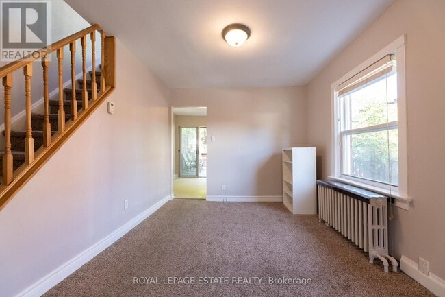 Building Photo - 326 Monarch Park Ave