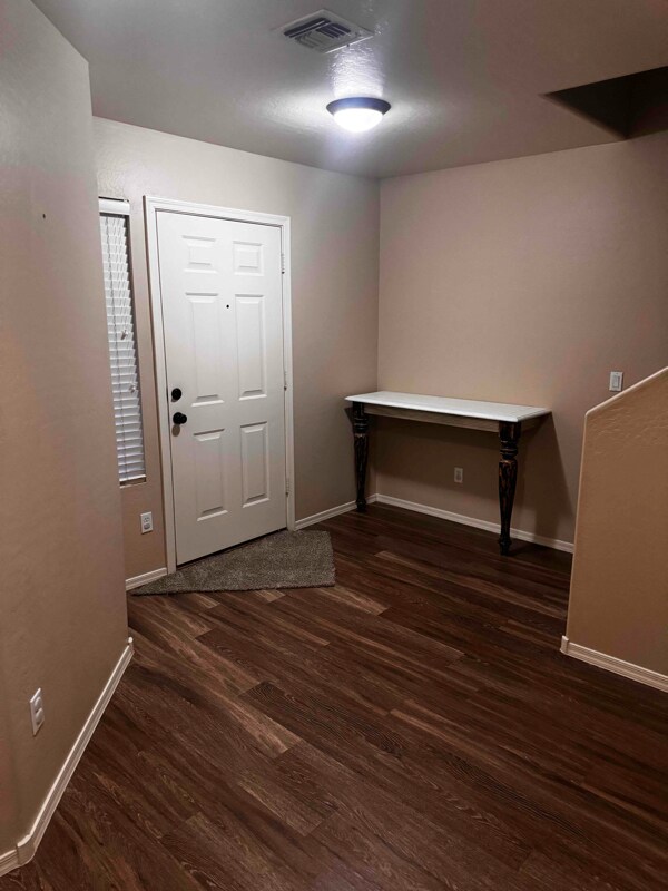 Building Photo - 2445 W Allens Peak Dr