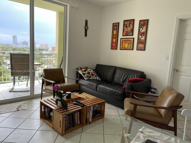 Foto del edificio - 3500 Coral Wy