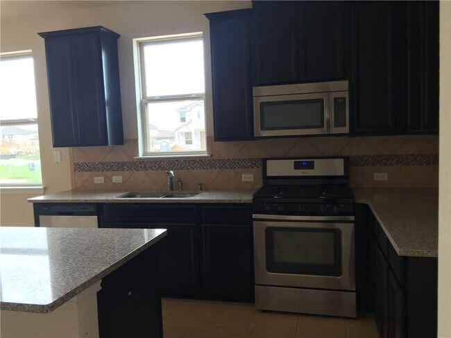Building Photo - 5773 Porano Cir