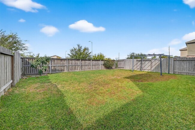 Foto del edificio - 4418 Windmill Run Dr