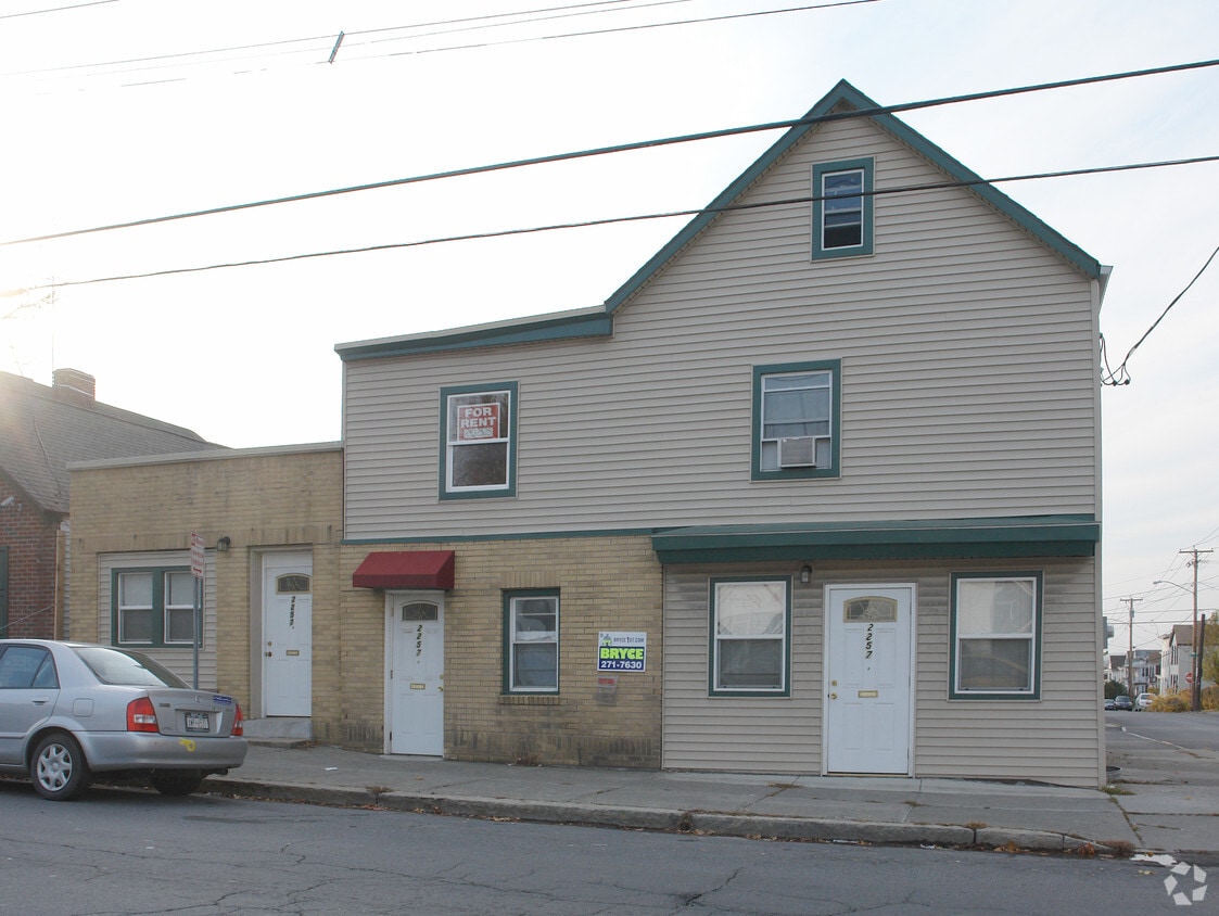 Building Photo - 2257 15th St