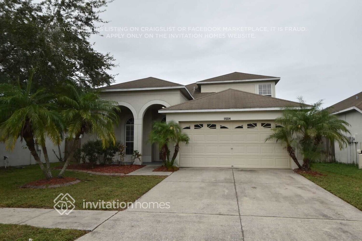 Foto principal - 11504 Village Brook Dr