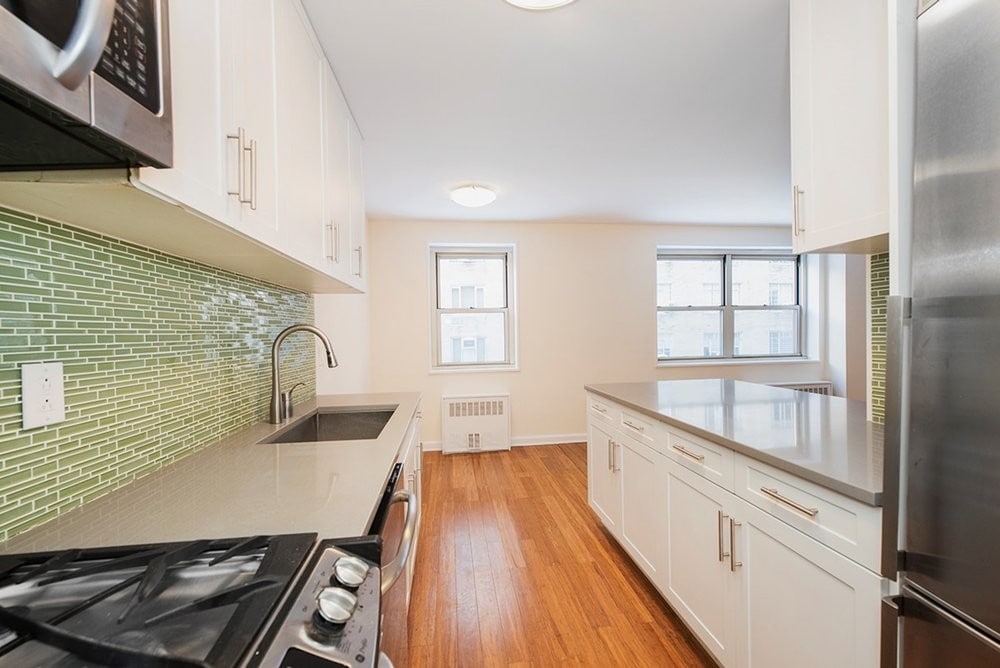 Primary Photo - 5 W 91st St