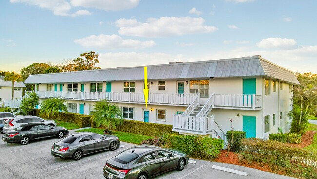 Building Photo - 2929 SE Ocean Blvd