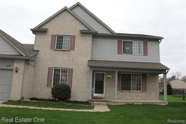 Foto del edificio - 40690 Bluesprings Ct