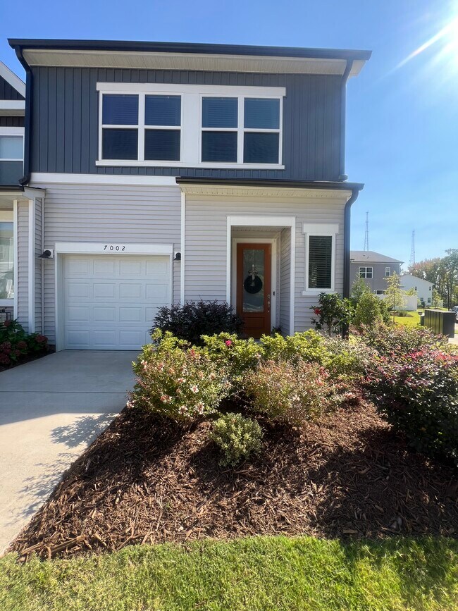 Foto del edificio - 7002 Fairmile Run