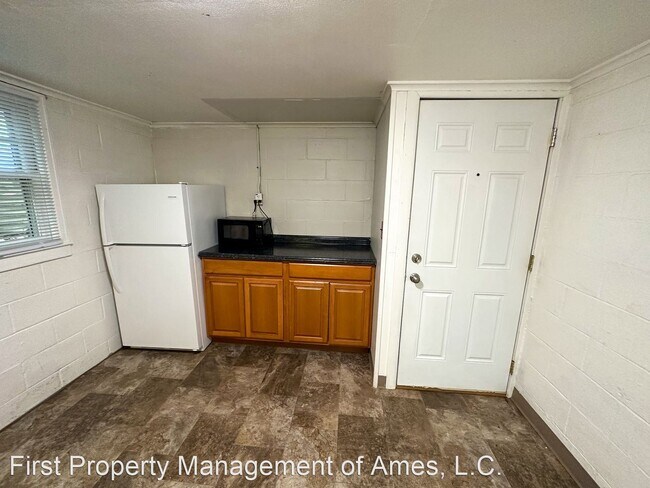 Building Photo - 1 br, 1 bath House - 2006 McCarthy Rd