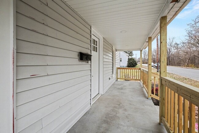 Foto del edificio - 1144 Front St