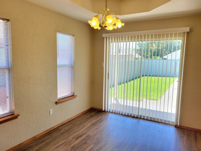 Foto del edificio - GREAT HOME IN NORTHEAST CLOVIS NEAR MESA S...