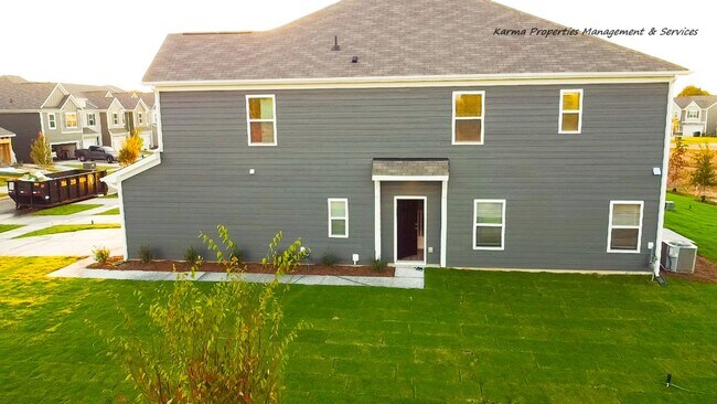 Foto del edificio - 797 Earhart St NW