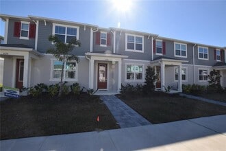 Building Photo - 3232 Gardenia Reserve St