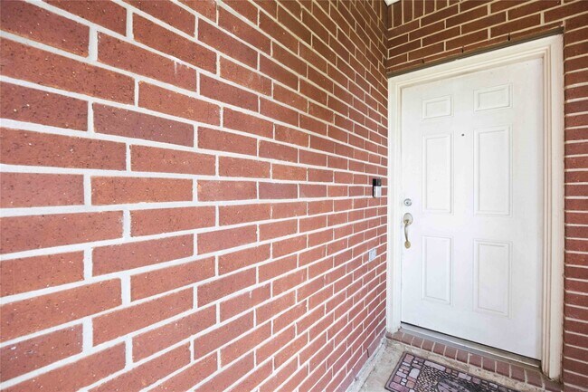 Building Photo - 4718 Lonestone Cir