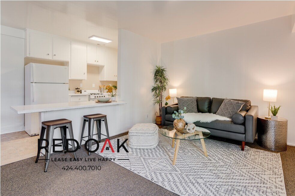 University Park Apartments in Azusa, CA