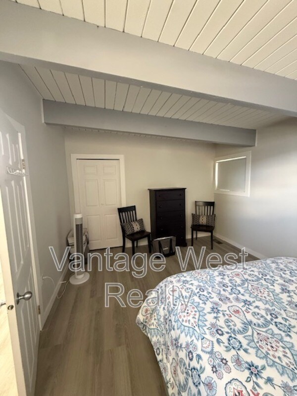 Building Photo - 16370-16370 Carrs Landing Rd