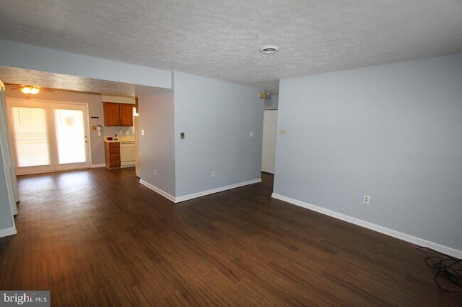 Foto del edificio - 425 N Western Ave