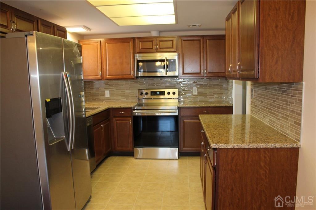 Primary Photo - 309 Sharon Way