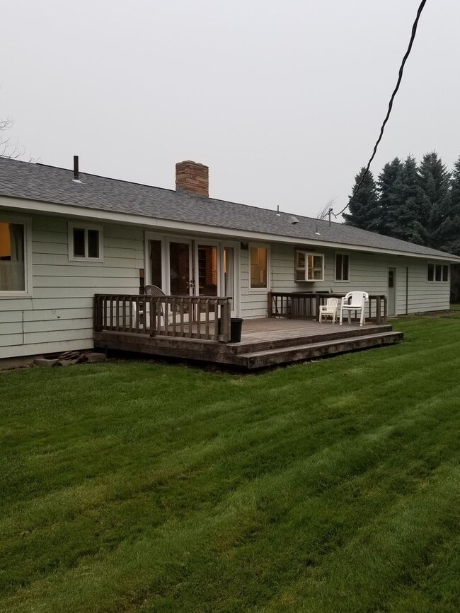Building Photo - 4 br, 2 bath House - 20160 Linden Road NW