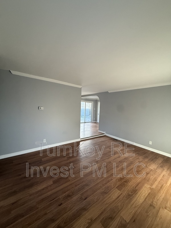 Foto del edificio - 9 Crescent Ct