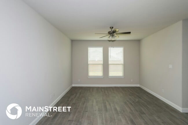 Building Photo - 808 Wilmott Ter