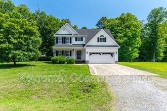 Building Photo - 16221 Farah Ct