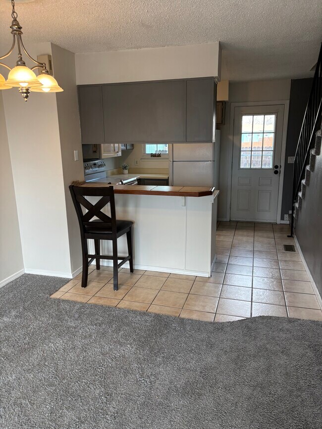 Foto del edificio - 4128 Baytown Dr