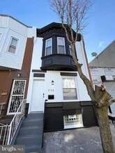 Building Photo - 152 W Wishart St