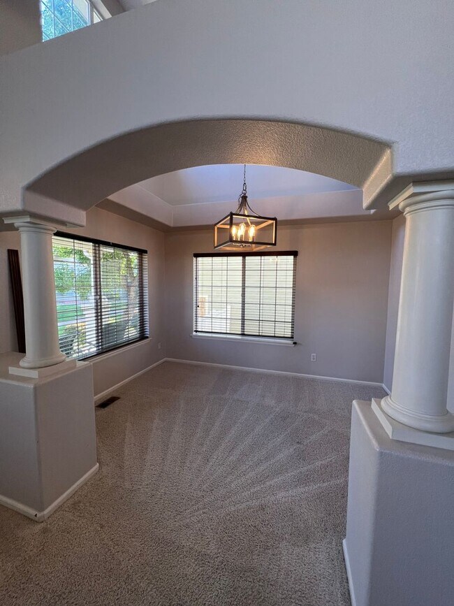 Photo - Spacious 3 BD/ 3.5 BA Craftsman Home in Br...