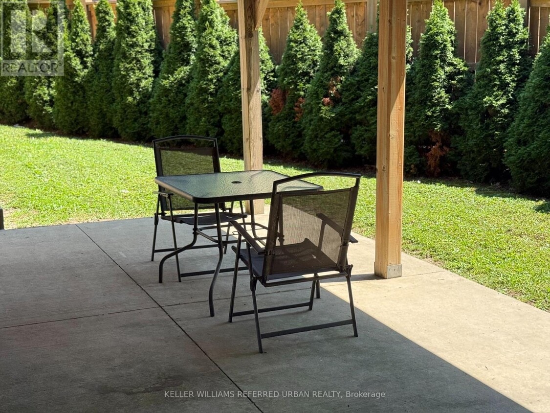 Building Photo - 6 Jennifer Ct