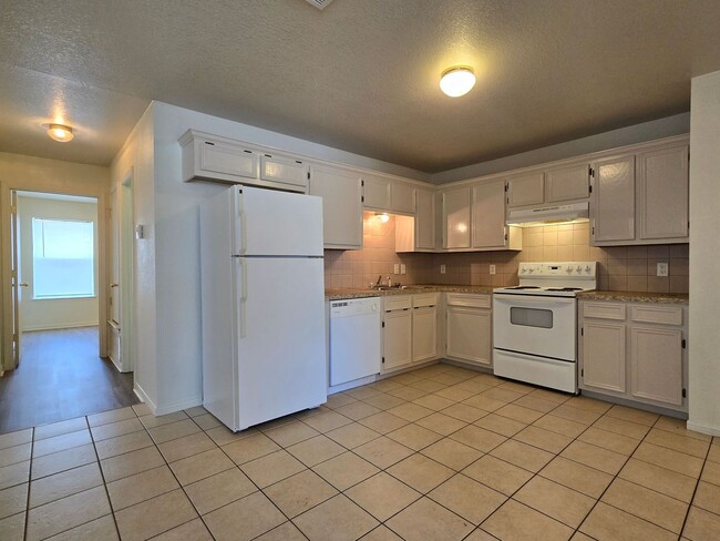 Building Photo - 4104 Wine Cup Rd